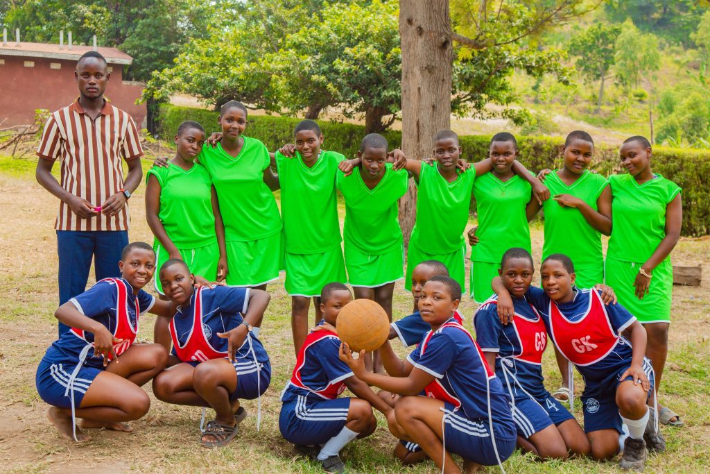 sports netball girls